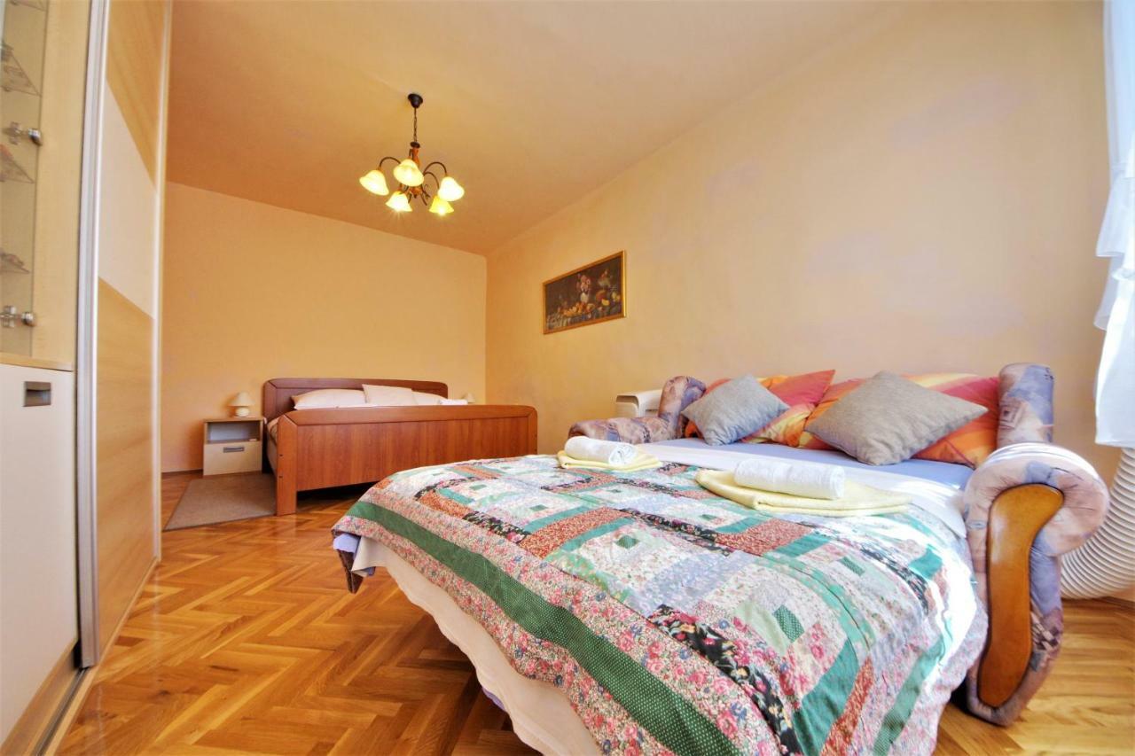 Apartman Olive Garden ザダル エクステリア 写真